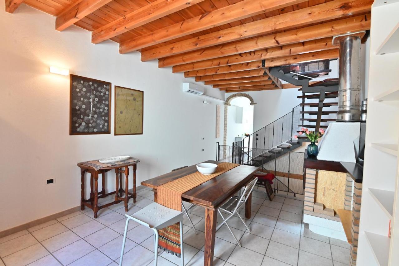 Izzhome Full Center Terrace Каляри Екстериор снимка